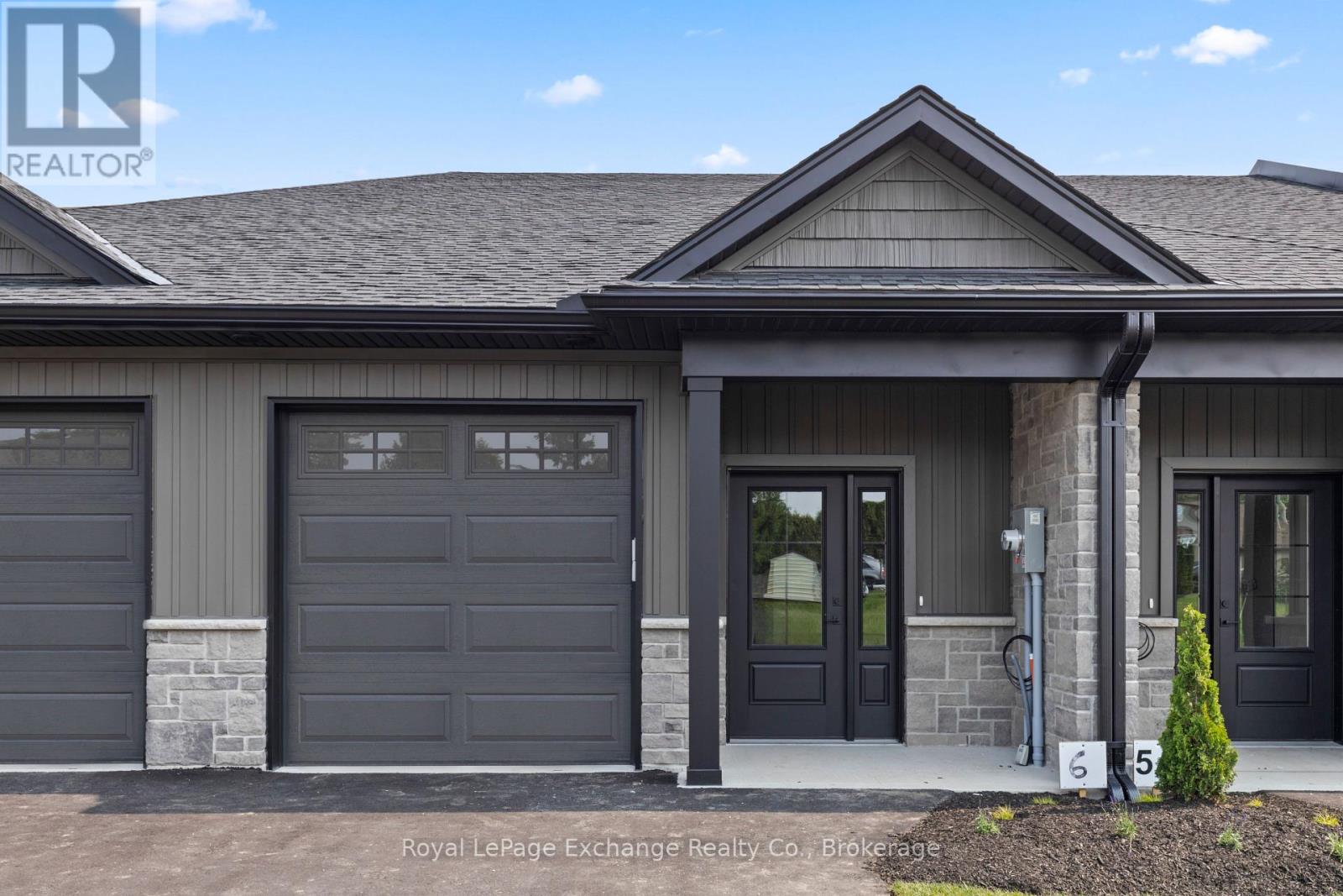 313 Arnaud Street, Arran-Elderslie, Ontario  N0G 2N0 - Photo 4 - X12347387