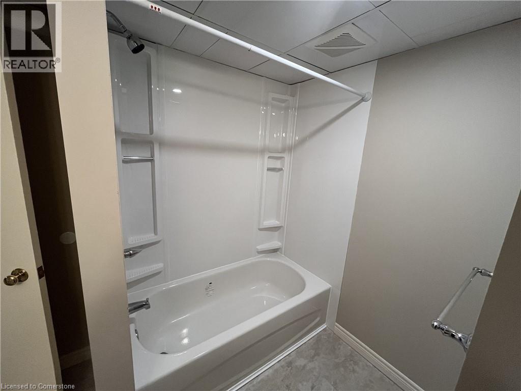 461 South Pelham Road Unit# Lower, Welland, Ontario  L3C 3C5 - Photo 15 - 40760729