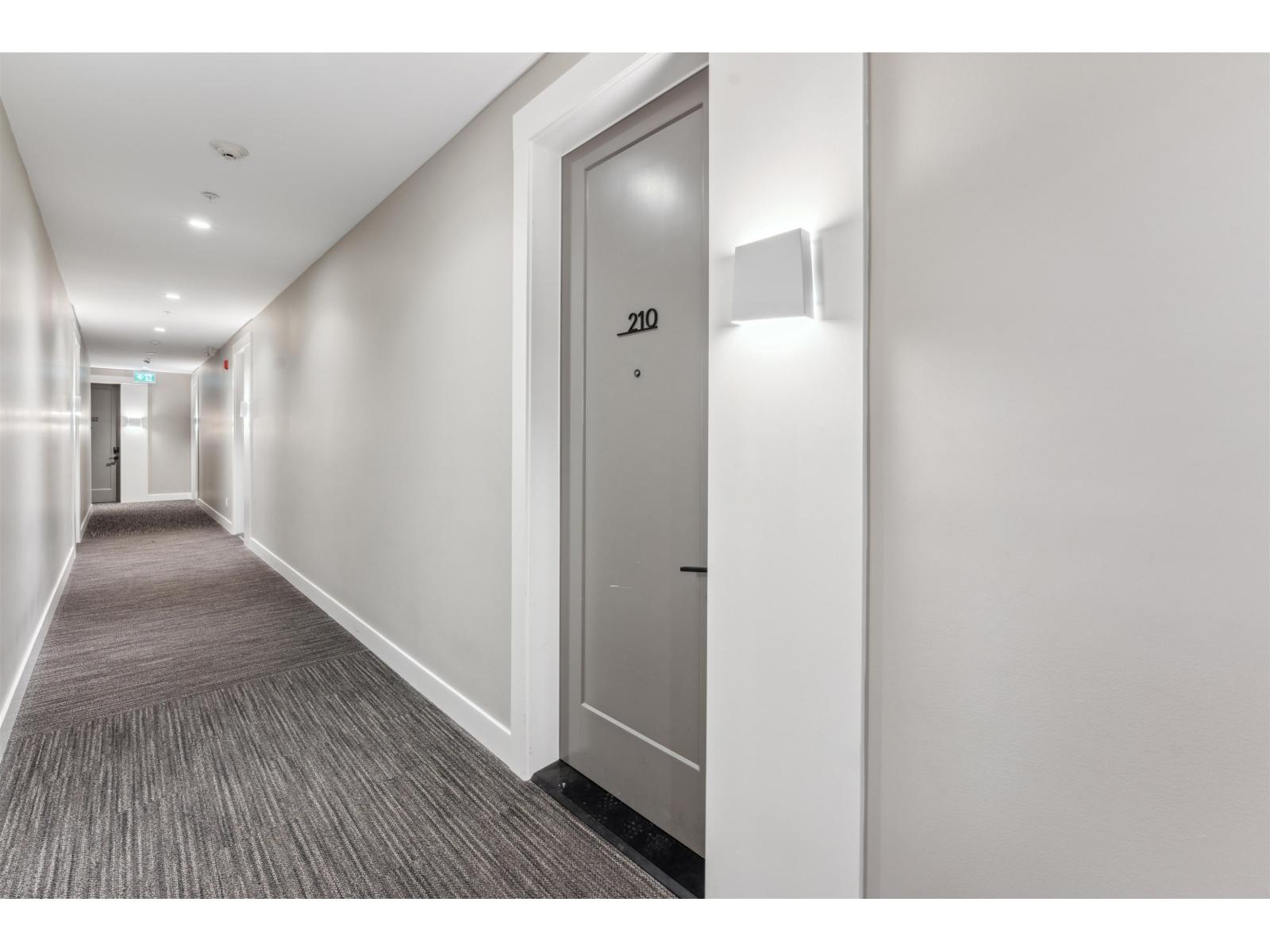 210 13933 105 Boulevard, Surrey, British Columbia  V3T 0R6 - Photo 6 - R3037492