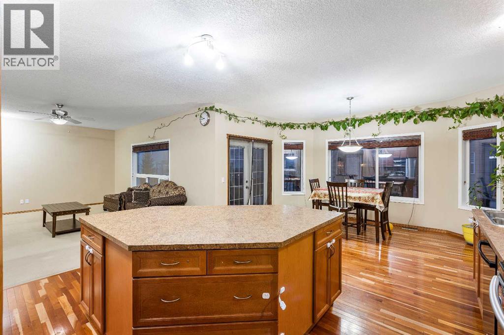 213 Hawkmere Close, Chestermere, Alberta  T1X 0C1 - Photo 15 - A2249035