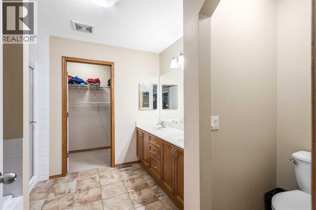 213 Hawkmere Close, Chestermere, Alberta  T1X 0C1 - Photo 30 - A2249035