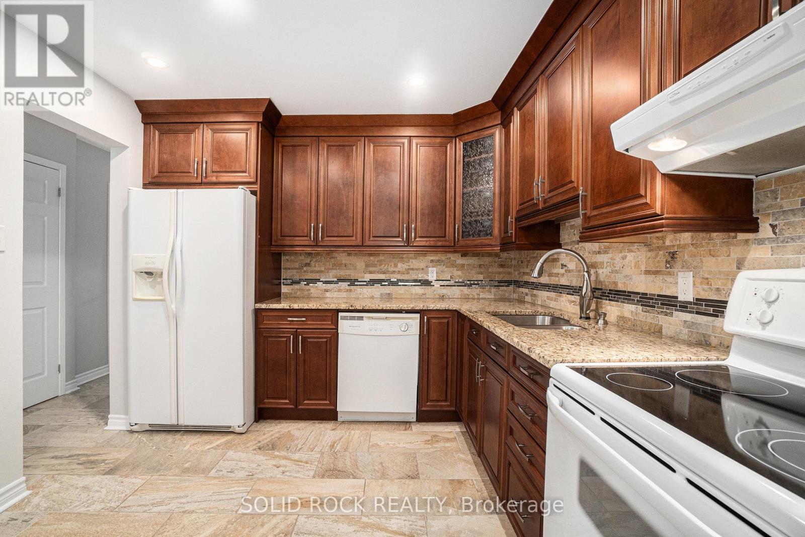 Property at 34 - 4573 CARRINGTON PLACE image 5