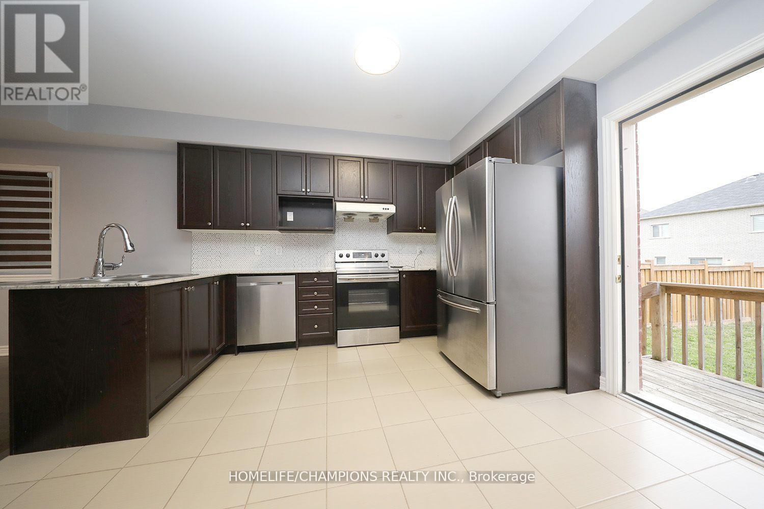 Property at 13 JOHN MOORE ROAD image 3