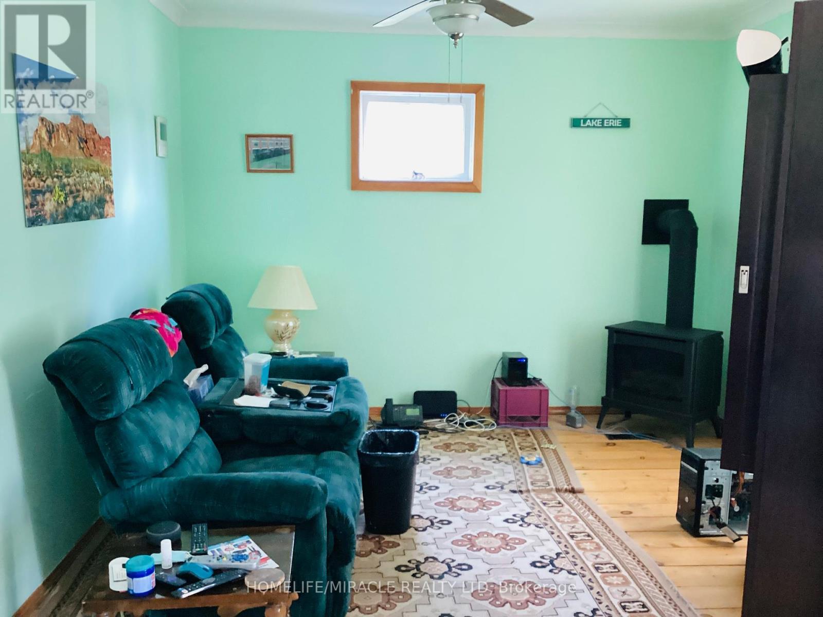 9 Park Street E, Haldimand, Ontario  N0A 1P0 - Photo 2 - X12342706