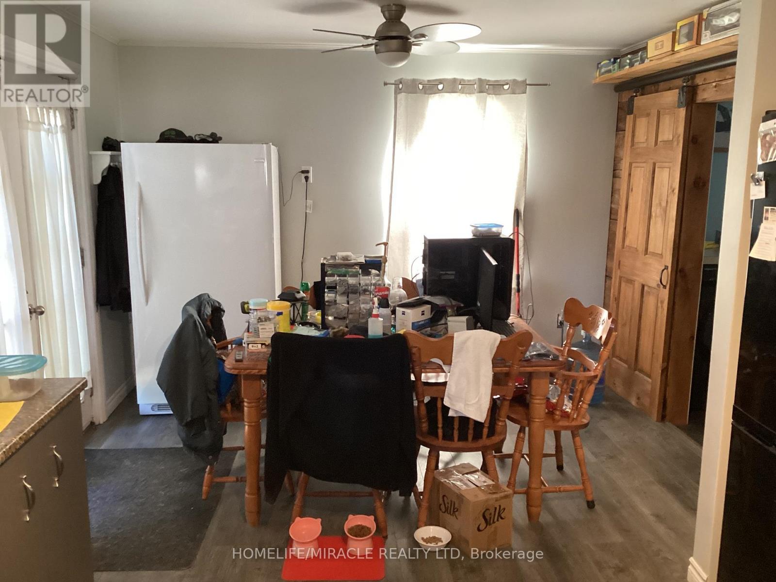 9 Park Street E, Haldimand, Ontario  N0A 1P0 - Photo 6 - X12342706