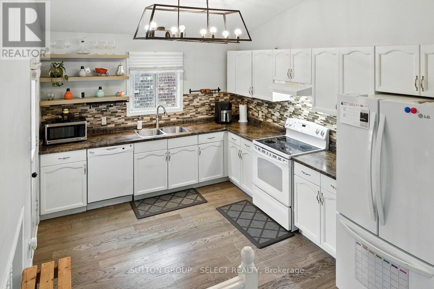 281 Ellerslie Road, London South, Ontario  N6M 1B7 - Photo 13 - X12347475