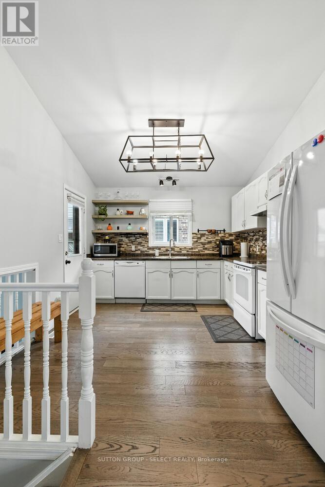 281 Ellerslie Road, London South, Ontario  N6M 1B7 - Photo 16 - X12347475