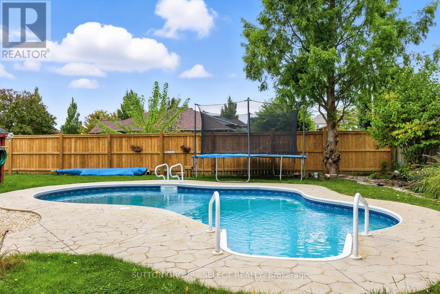 281 Ellerslie Road, London South, Ontario  N6M 1B7 - Photo 37 - X12347475