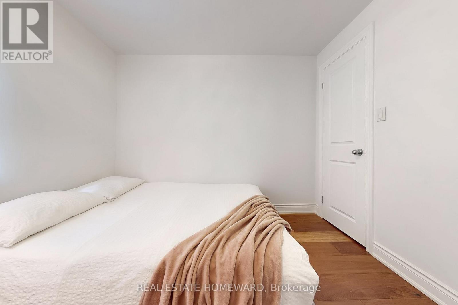 48 Holley Avenue, Toronto (Weston), Ontario  M9N 2C5 - Photo 25 - W12344291