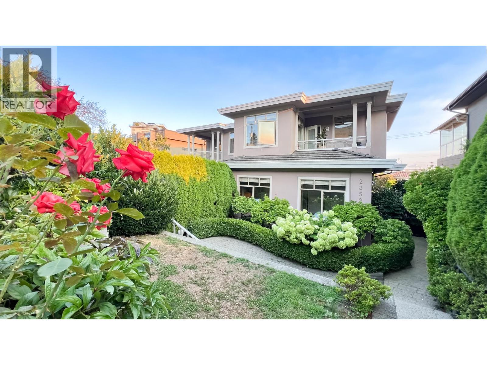 2352 Marine Drive, West Vancouver, British Columbia  V7V 1K8 - Photo 2 - R3037568