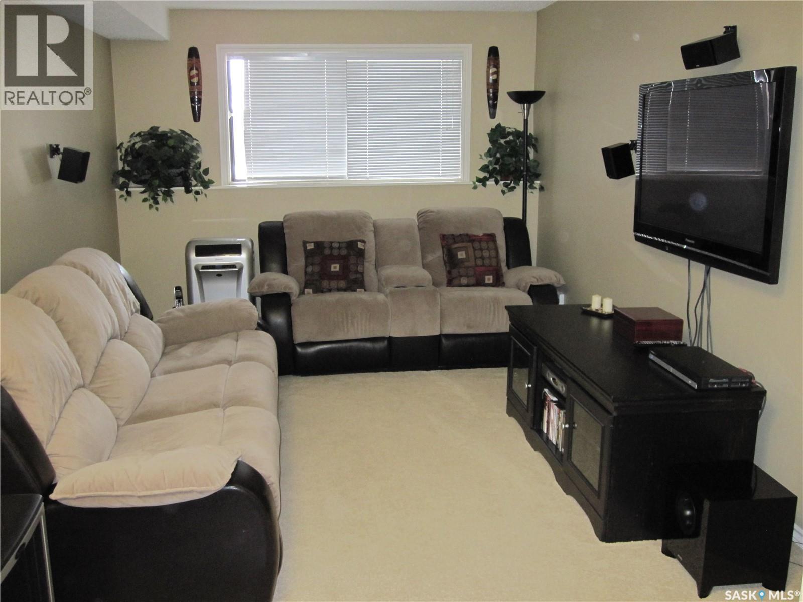 Property at 108 2233 St Henry AVENUE image 3