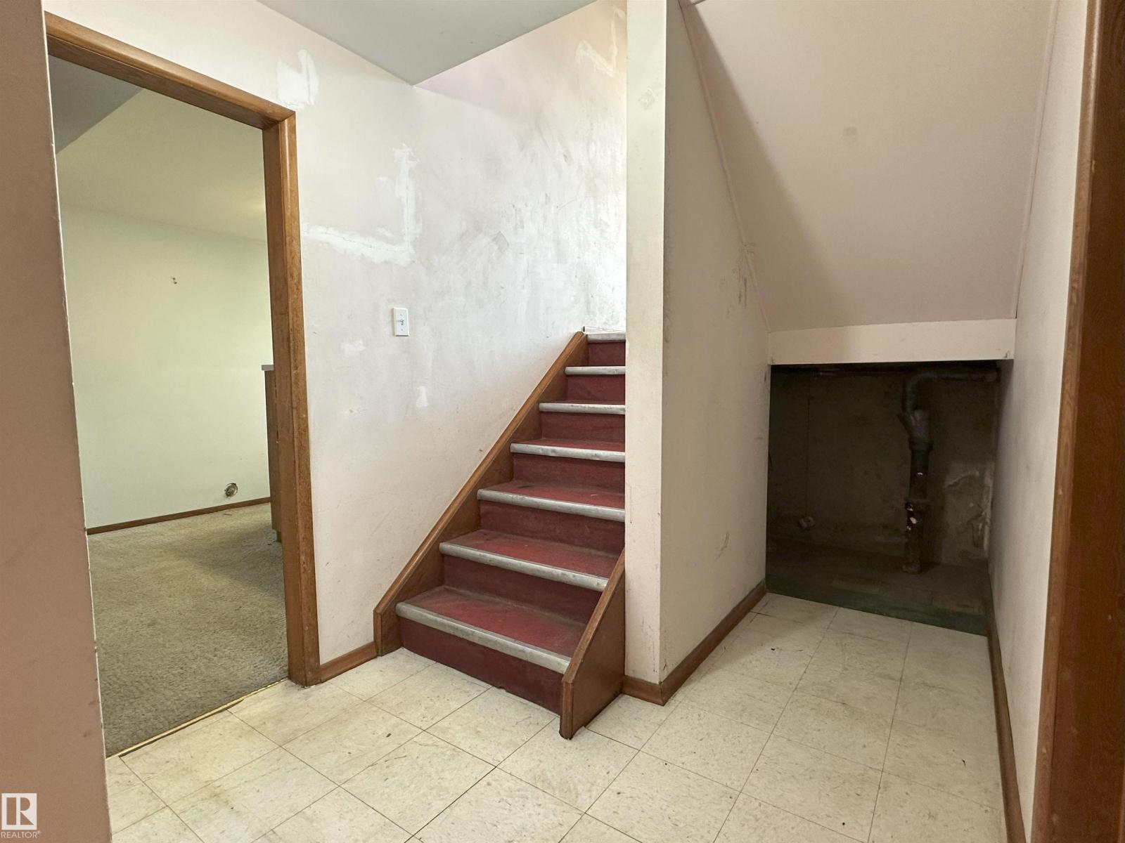 9108 112 Av Nw, Edmonton, Alberta  T5B 0H3 - Photo 35 - E4448616