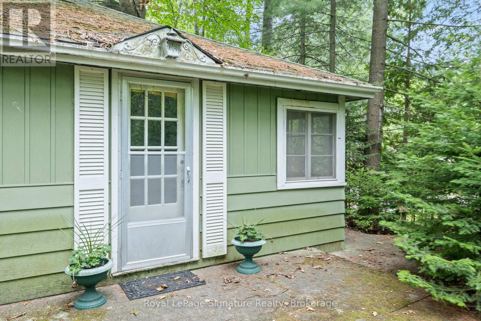 29 Park Road, Tiny, Ontario  L0L 1P1 - Photo 16 - S12347470
