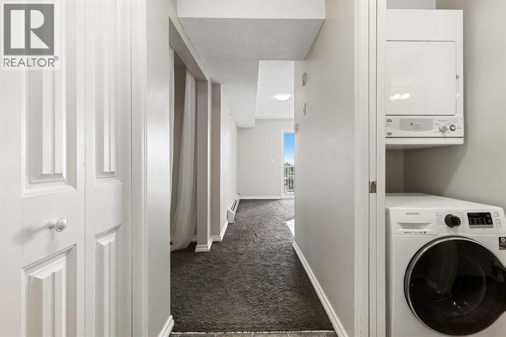 Property at 431, 1717 60 Street SE image 3
