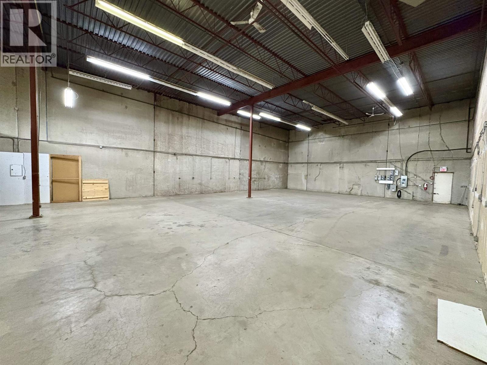 2431 Canoe Avenue, Coquitlam, British Columbia  V3K 6A9 - Photo 3 - C8071505