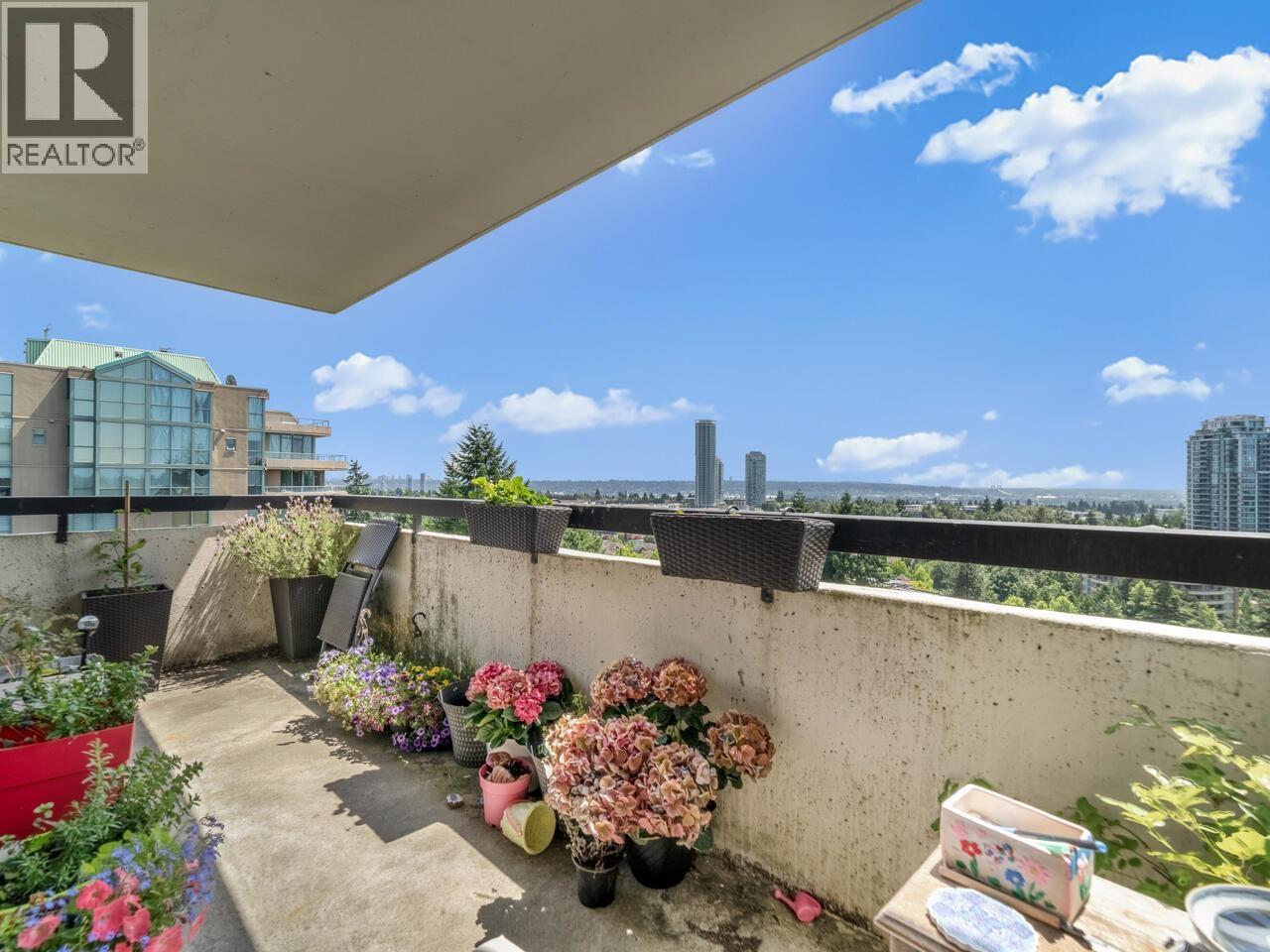 1102 7171 Beresford Street, Burnaby, British Columbia  V5E 3Z8 - Photo 2 - R3036471