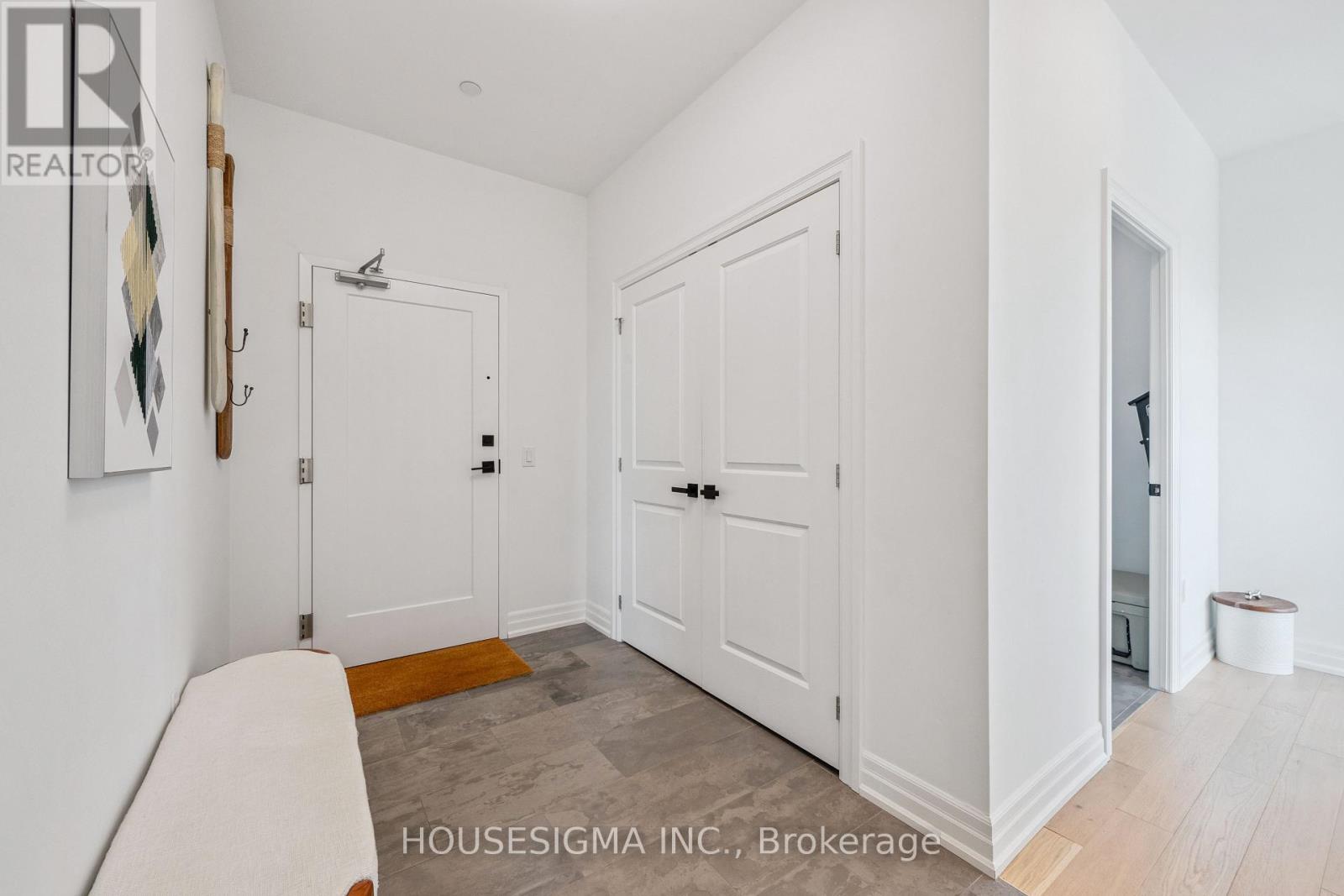 Property at 1305 - 1880 GORDON STREET image 3