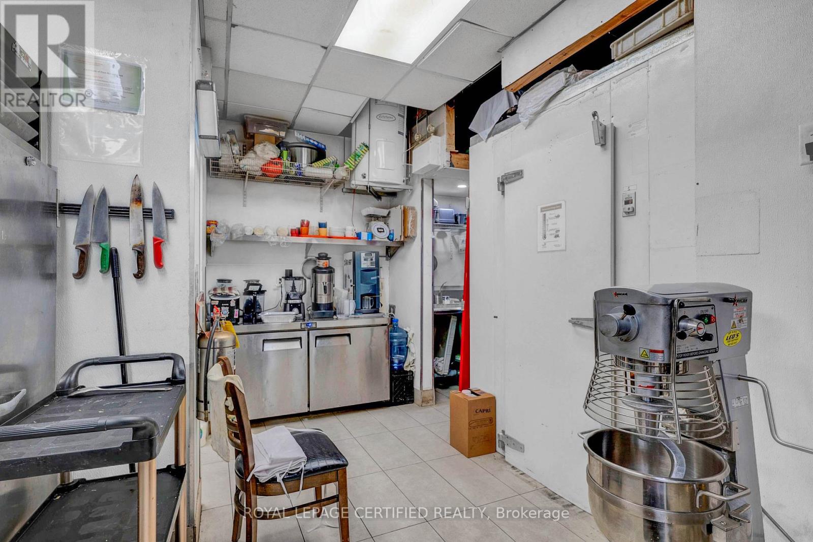 6 - 1500 Weber Street E, Kitchener, Ontario  N2A 2Y5 - Photo 14 - X12347425