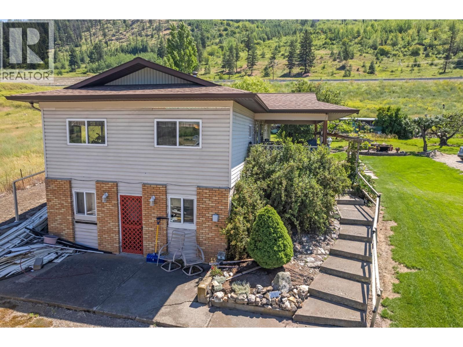 6150 TRANS CANADA Highway, chase, British Columbia
