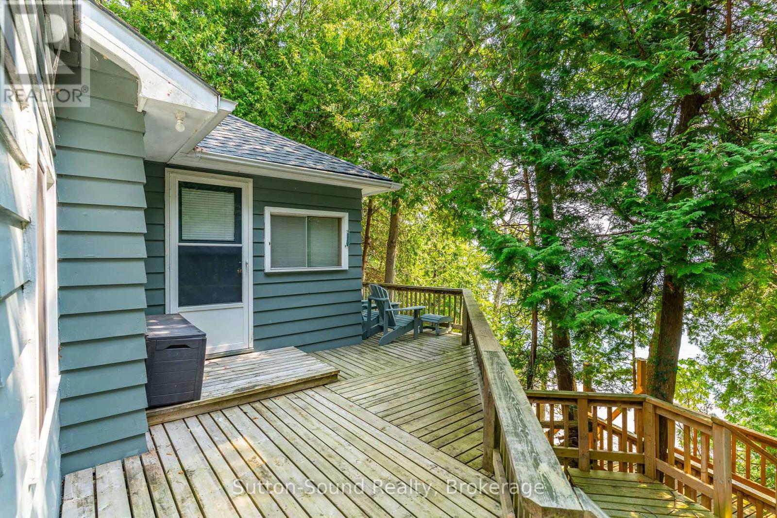 606 Mallory Beach Road, South Bruce Peninsula, Ontario  N0H 2T0 - Photo 24 - X12347463