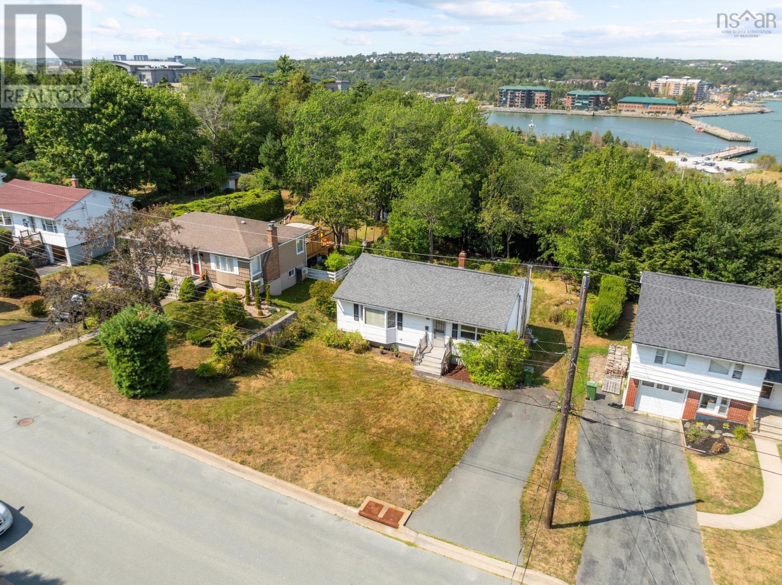 13 Glenmont Avenue, Bedford, Nova Scotia  B4A 1H1 - Photo 40 - 202520770