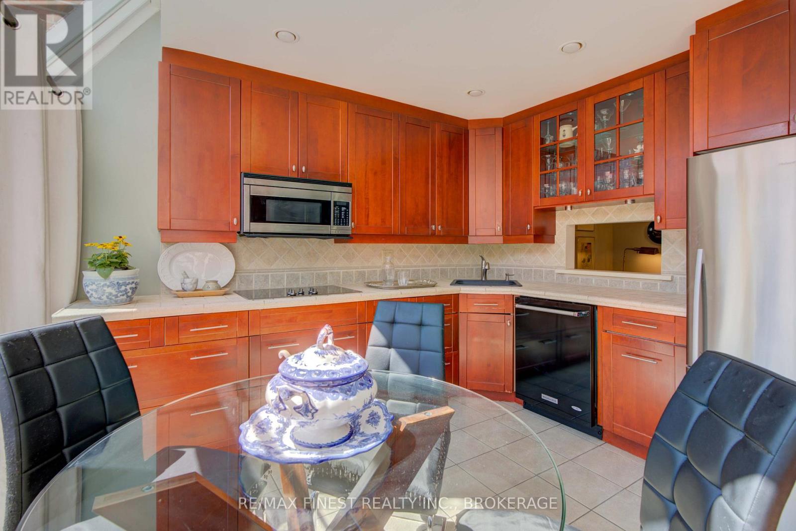 34 - 1 Place D'armes, Kingston, Ontario  K7K 6S1 - Photo 13 - X12334988