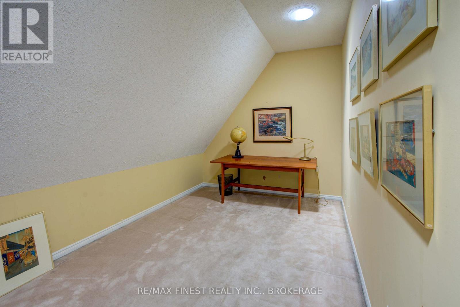 34 - 1 Place D'armes, Kingston, Ontario  K7K 6S1 - Photo 30 - X12334988