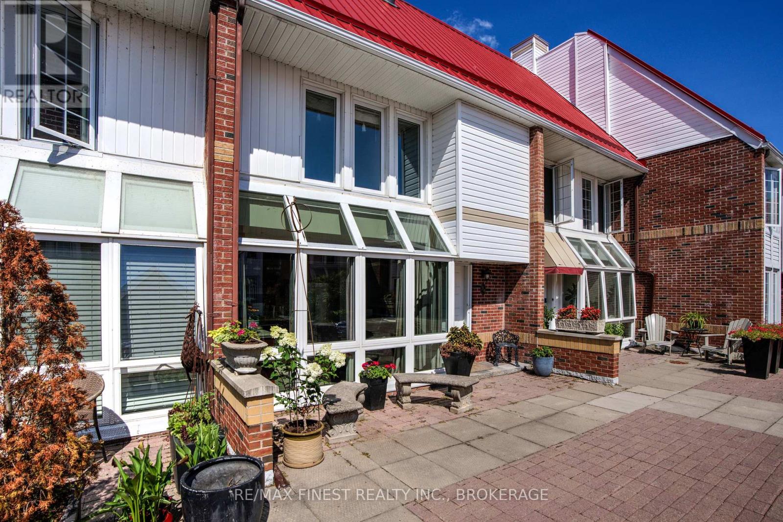 34 - 1 Place D'armes, Kingston, Ontario  K7K 6S1 - Photo 3 - X12334988