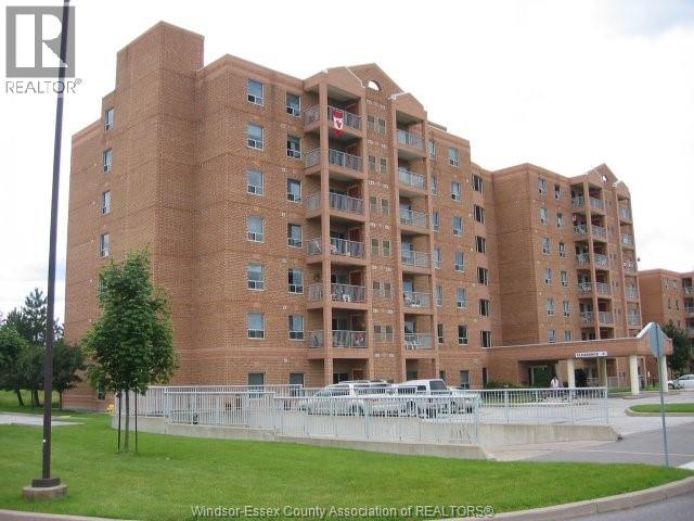 MLS# 25020869: 3855 SOUTHWINDS Unit# 303, Windsor, Canada