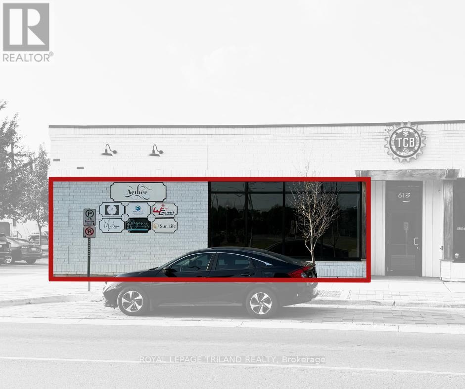 102-103 - 613 TALBOT STREET, St. Thomas, Ontario