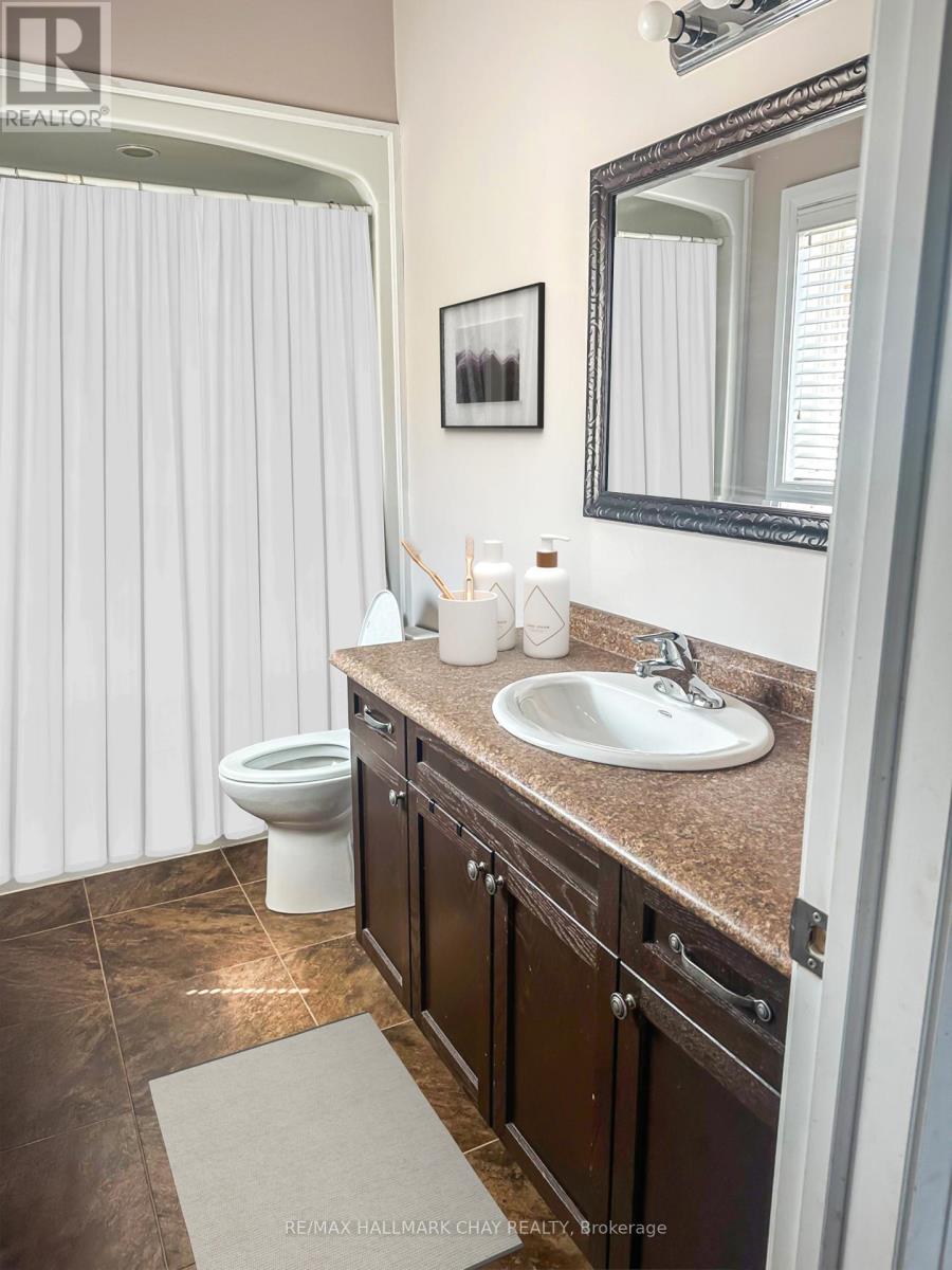 3939 Wood Avenue, Severn, Ontario  L3V 0T9 - Photo 10 - S12347365