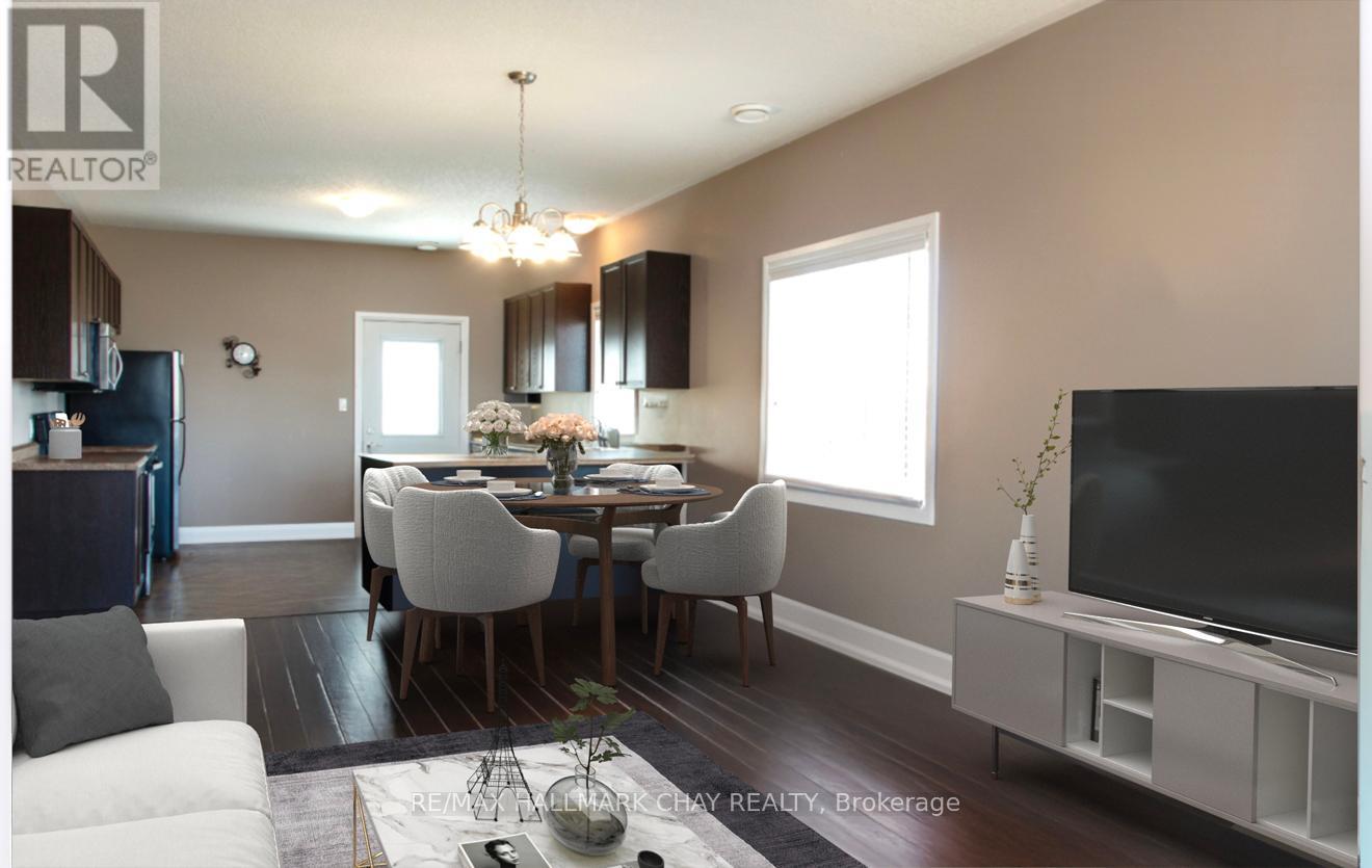 3939 Wood Avenue, Severn, Ontario  L3V 0T9 - Photo 7 - S12347365