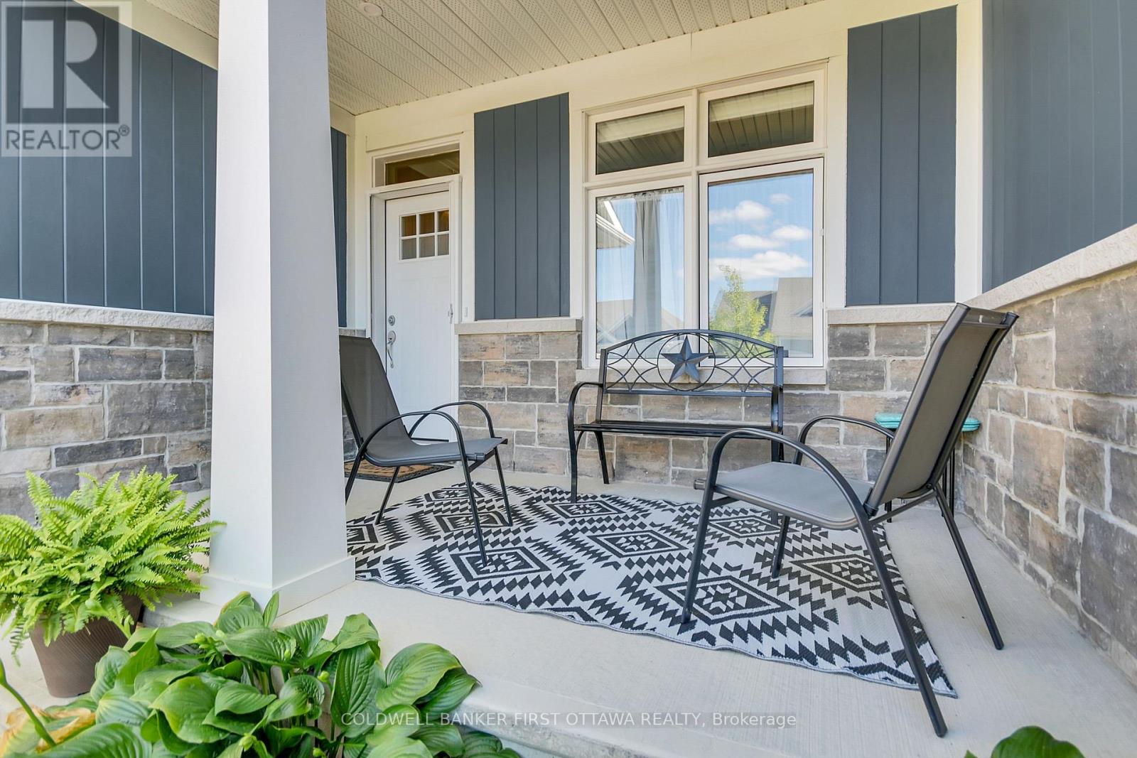 Property at 893 ARTEMIS CIRCLE image 3