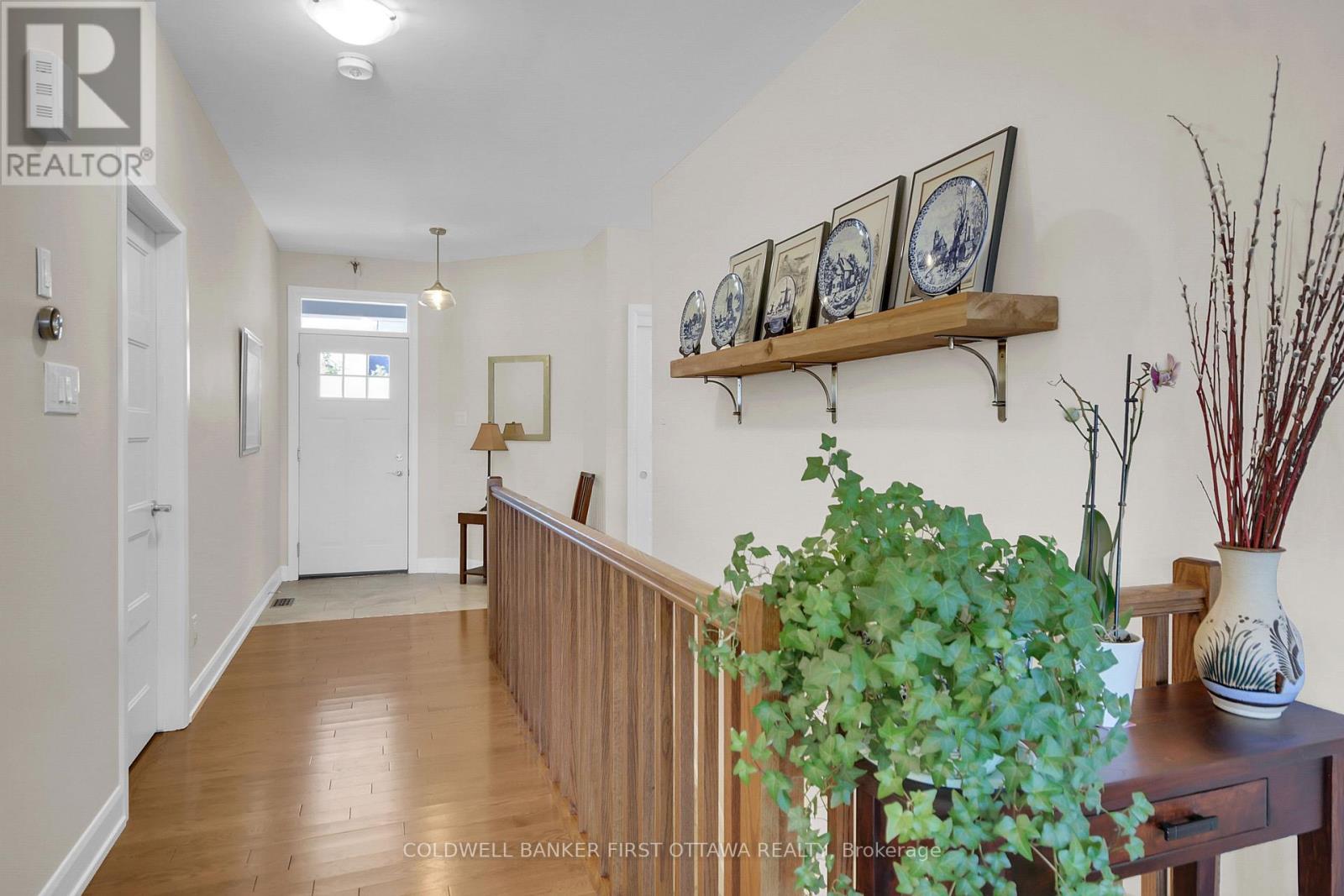 Property at 893 ARTEMIS CIRCLE image 4