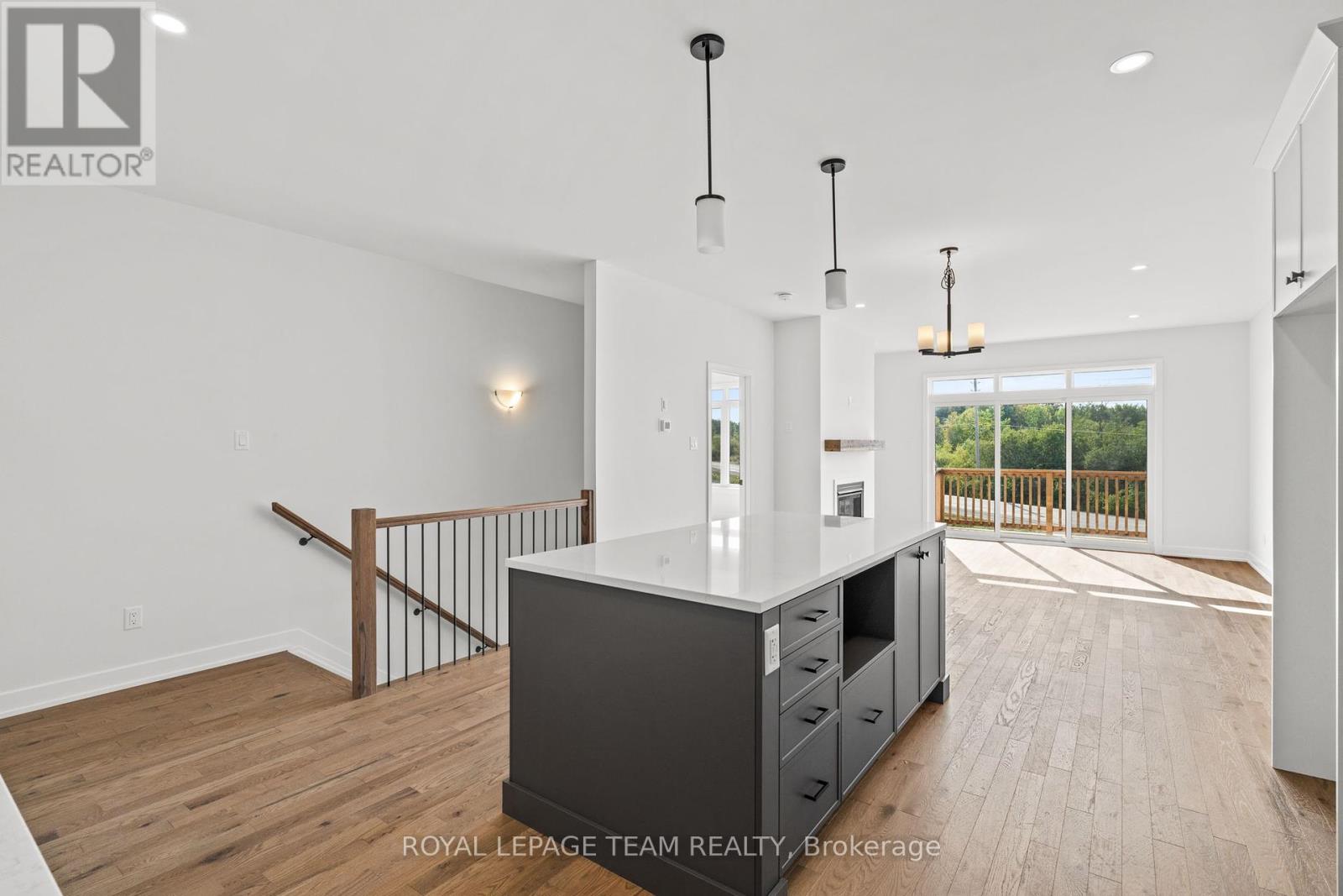 1076 Moore Street, Brockville, Ontario  K6V 7N1 - Photo 16 - X12347622