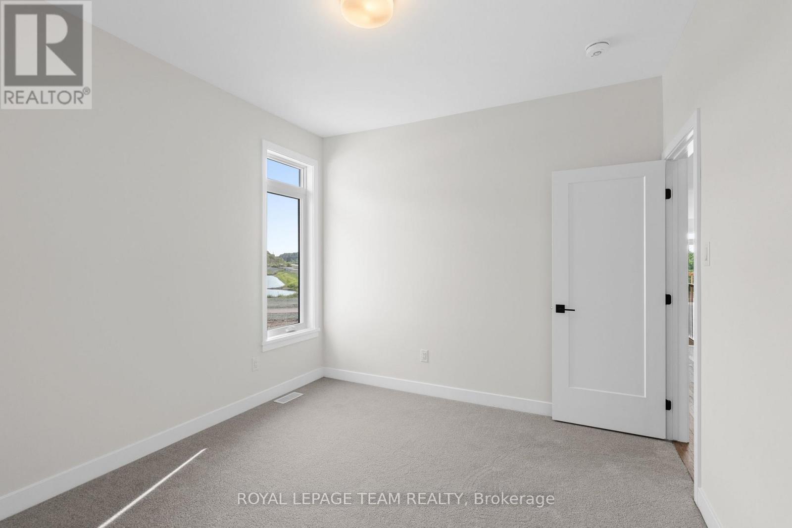 1076 Moore Street, Brockville, Ontario  K6V 7N1 - Photo 34 - X12347622