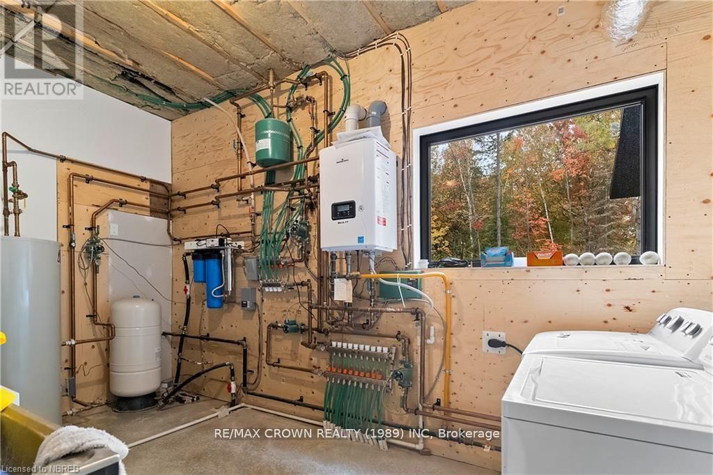 24 Sun Valley Way, Powassan, Ontario P0H 1Z0 - Photo 30 - X12347519