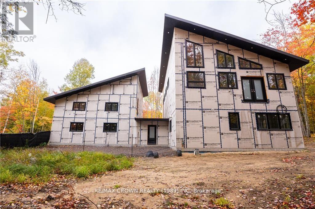 24 Sun Valley Way, Powassan, Ontario P0H 1Z0 - Photo 33 - X12347519