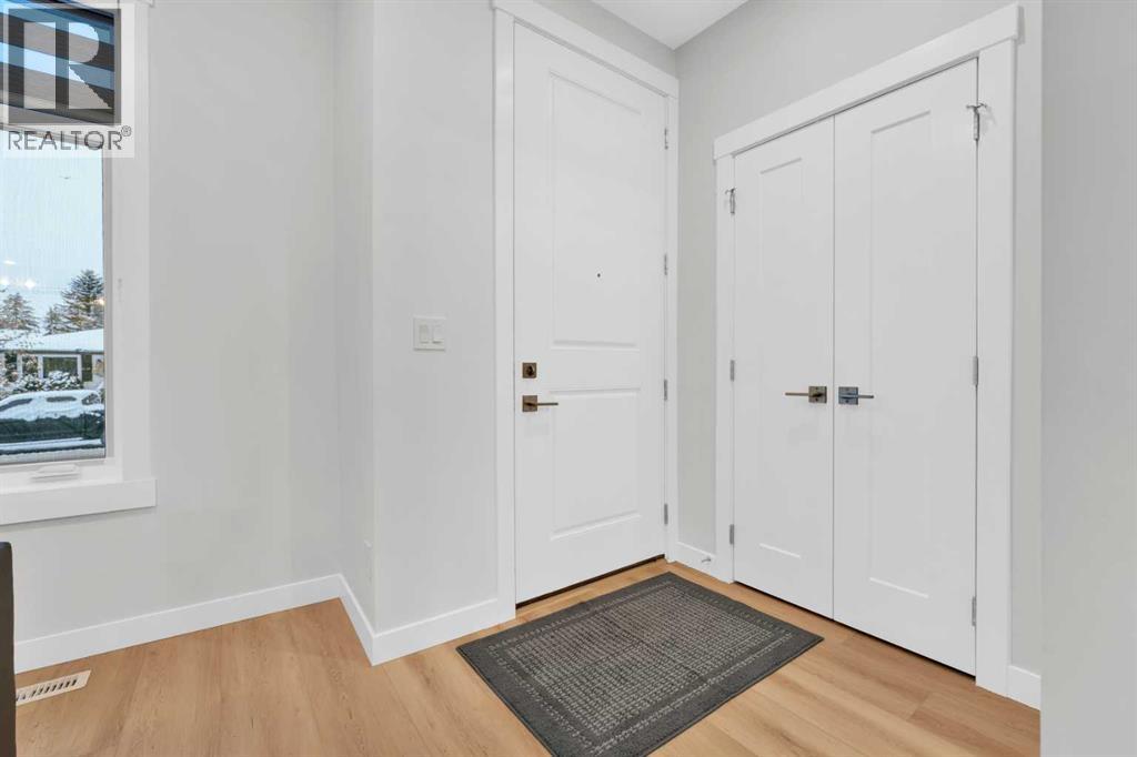 Property at 214 99 Avenue SE image 5