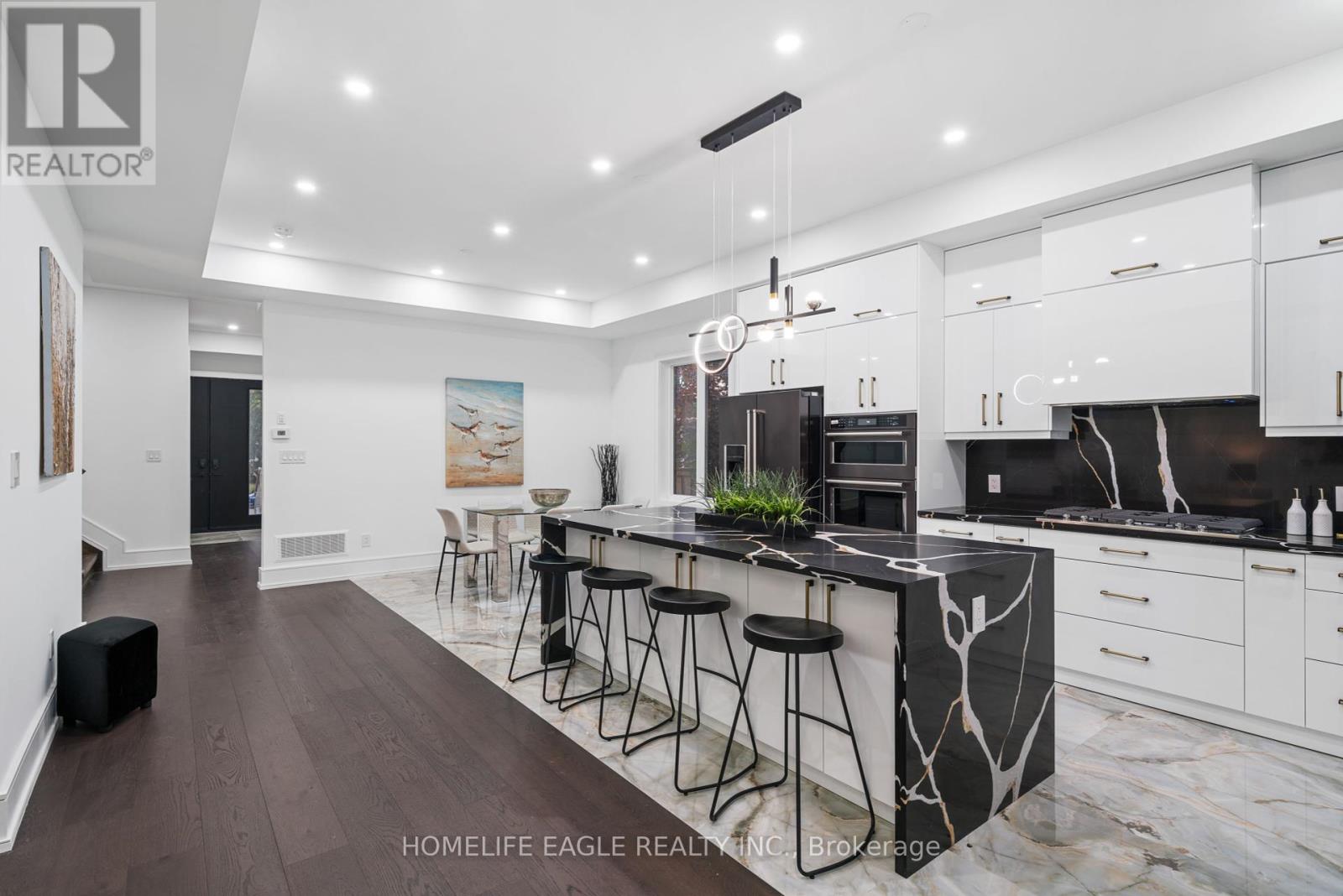 Property at 11 GLEN MUIR DRIVE image 5