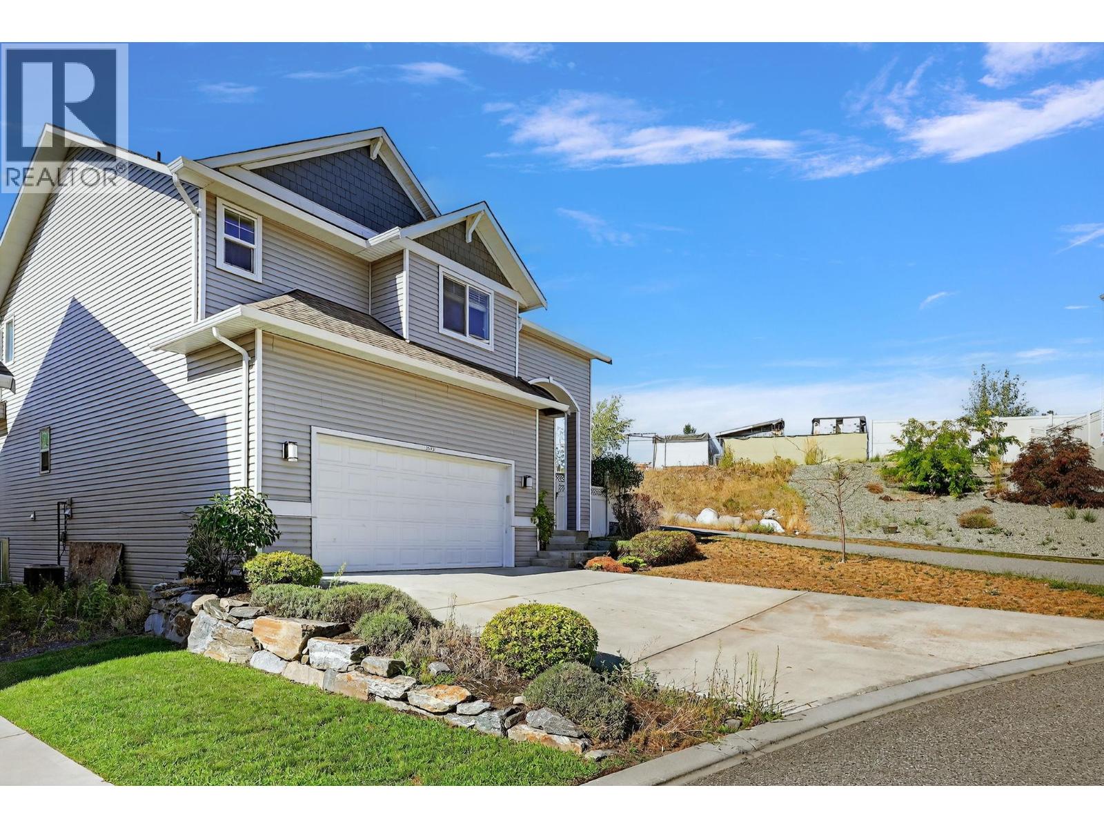 2043 Elkridge Drive, West Kelowna, British Columbia  V4T 3K1 - Photo 4 - 10357449