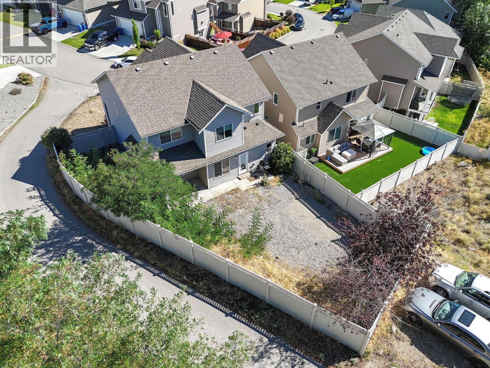 2043 Elkridge Drive, West Kelowna, British Columbia  V4T 3K1 - Photo 3 - 10357449