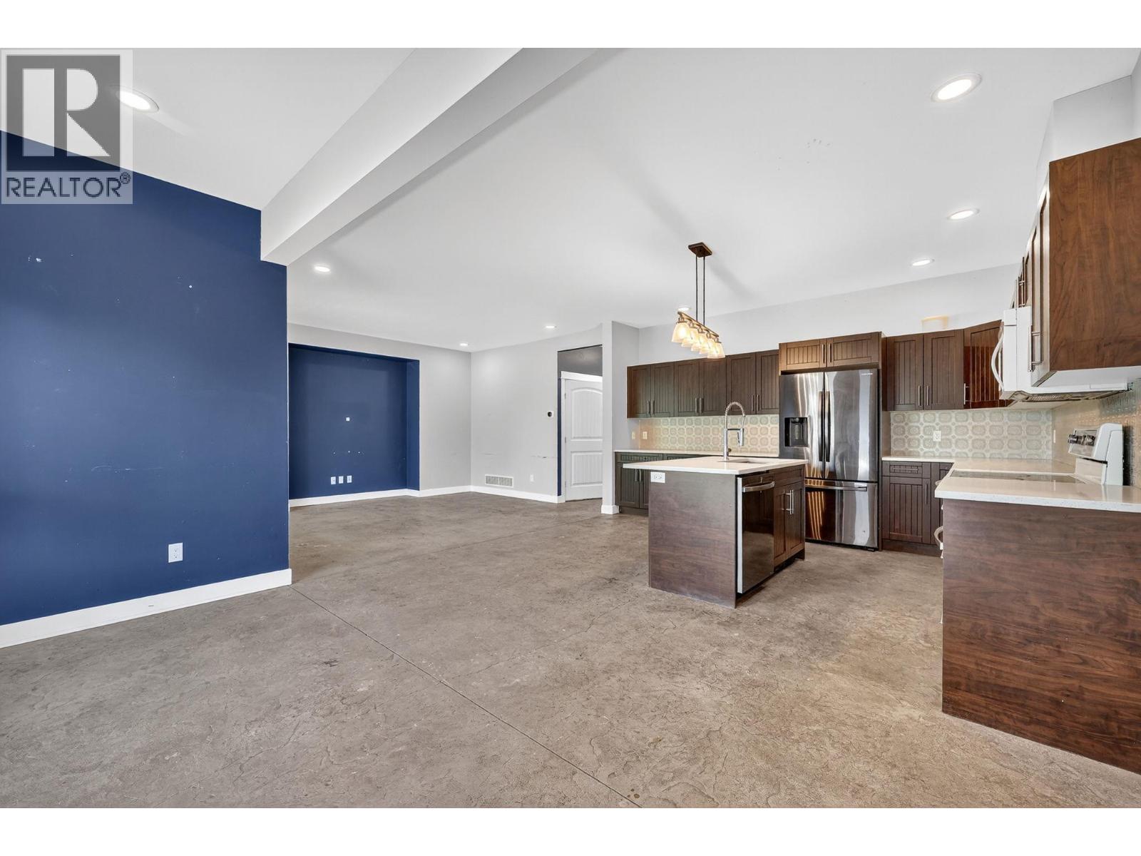 2043 Elkridge Drive, West Kelowna, British Columbia  V4T 3K1 - Photo 15 - 10357449