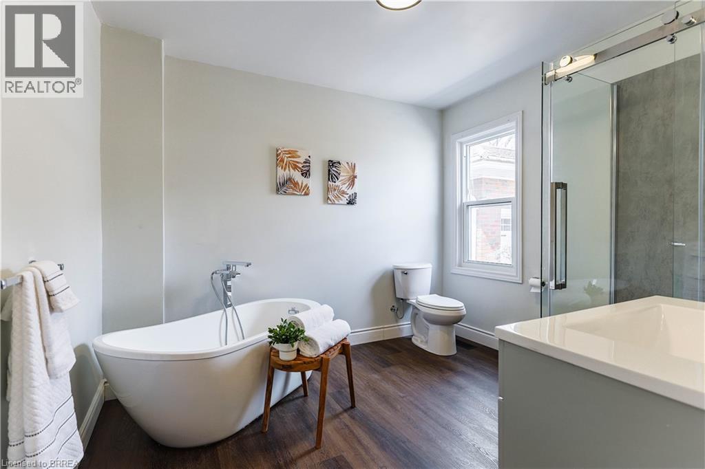 Photo 24 at 17 Hardy Avenue, Tillsonburg Photo 24 at 17 Hardy Avenue, Tillsonburg