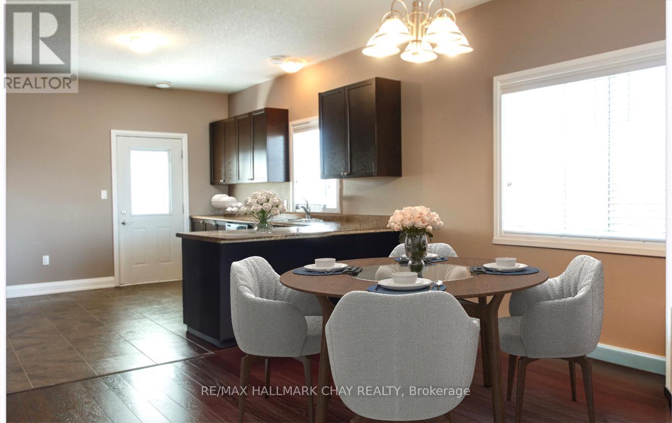 3939 Wood Avenue, Severn, Ontario  L3V 0T9 - Photo 6 - S12347365