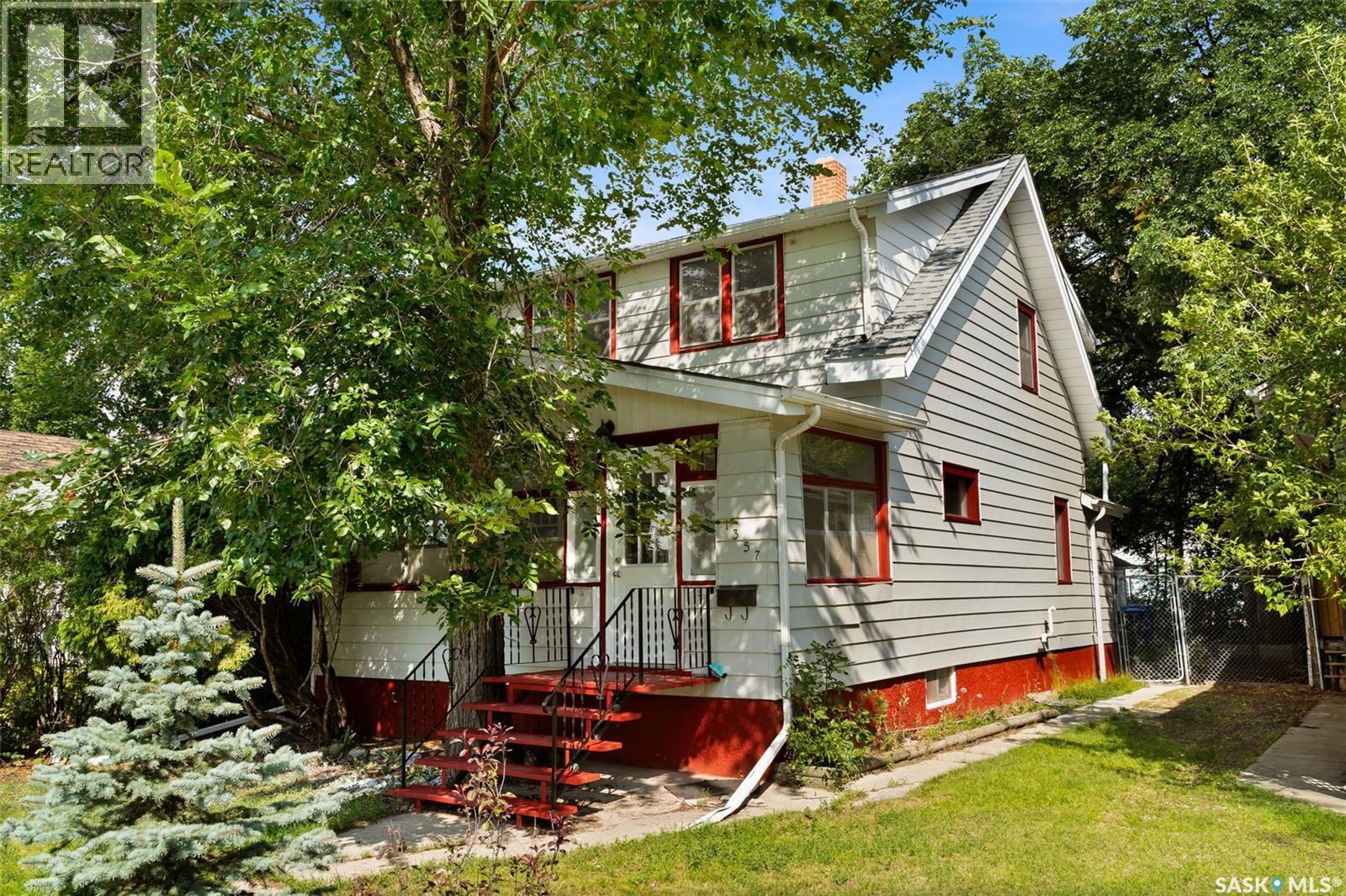 1357 Elphinstone Street, Regina, Saskatchewan  S4T 3M5 - Photo 1 - SK015739