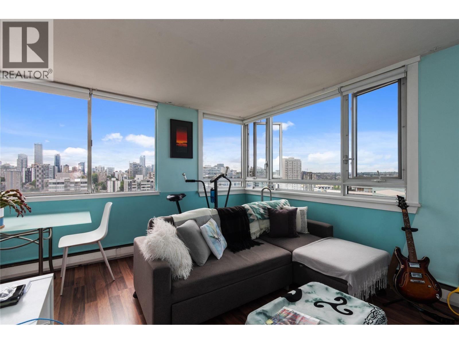 2402 1850 Comox Street, Vancouver, British Columbia  V6G 1R3 - Photo 11 - R3037302