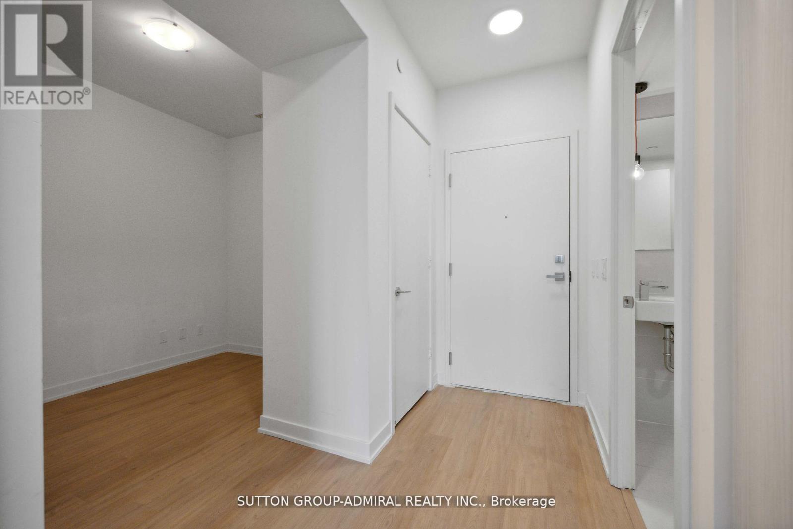 914 - 10 Deerlick Court, Toronto, Ontario  M3A 0A7 - Photo 5 - C12347550