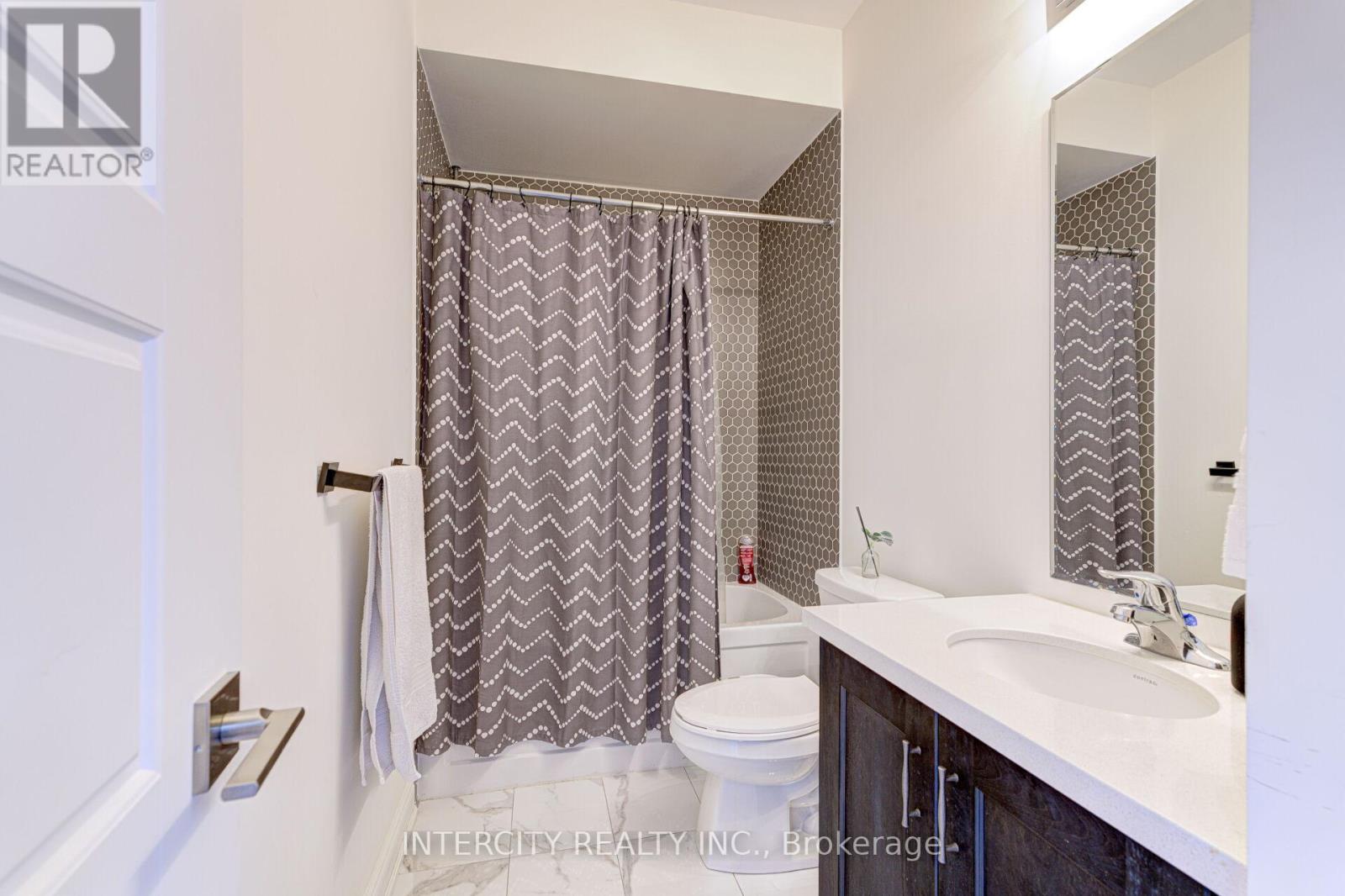 58 Dotchson Avenue, Caledon, Ontario  L7C 4G7 - Photo 40 - W12335327
