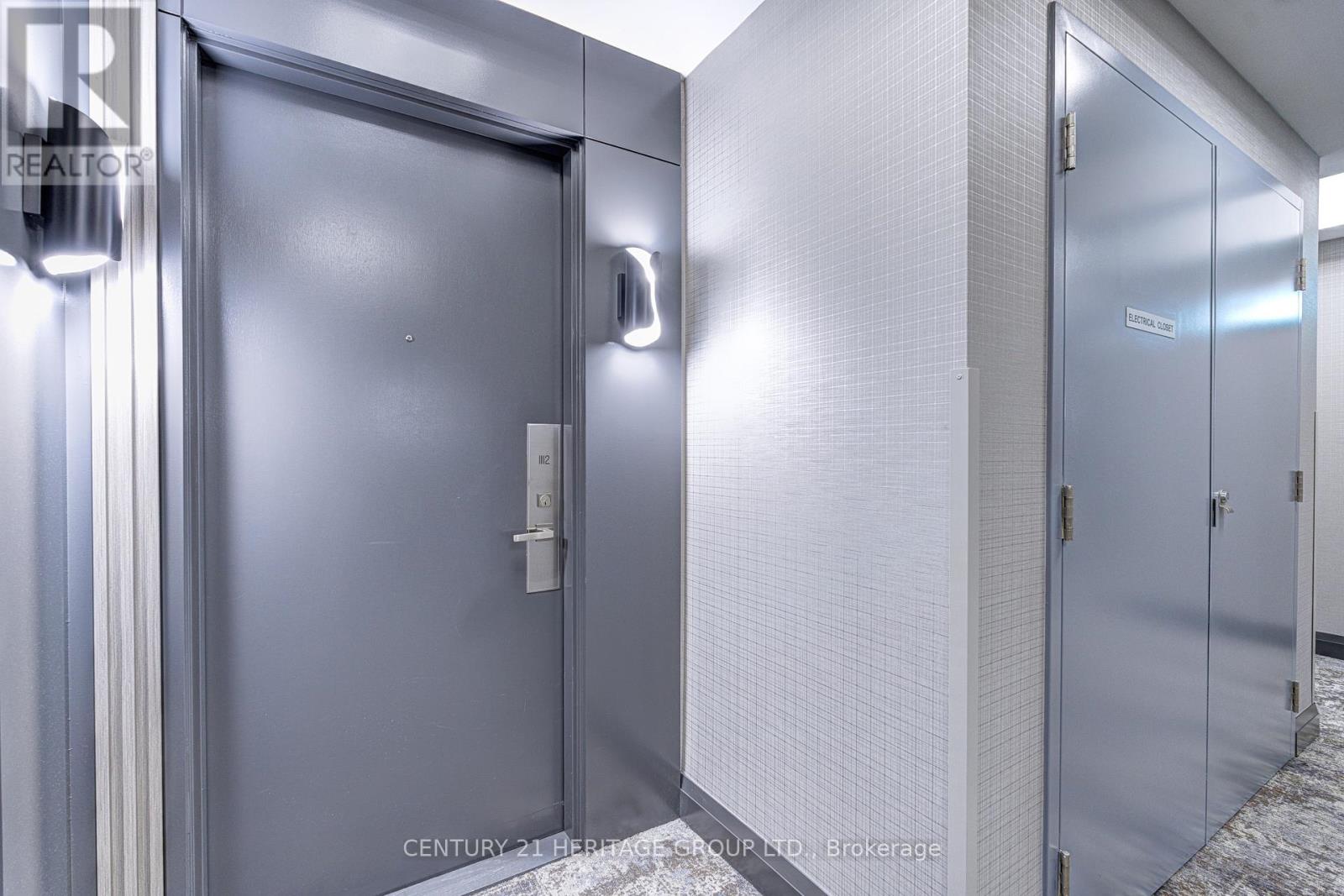 1112 - 7171 Yonge Street, Markham, Ontario  L3T 0C5 - Photo 1 - N12347524
